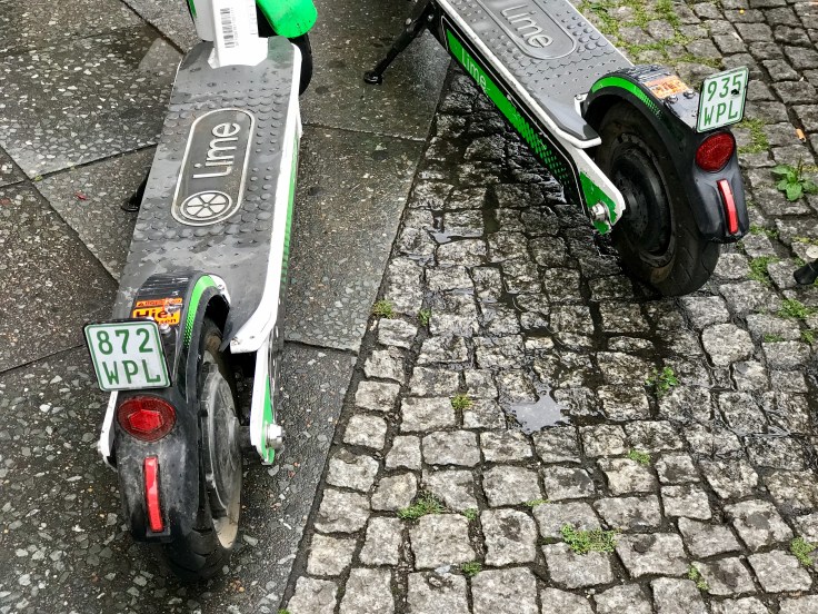 DBE7C491-D6C4-4AA9-A774-AE69B978035B